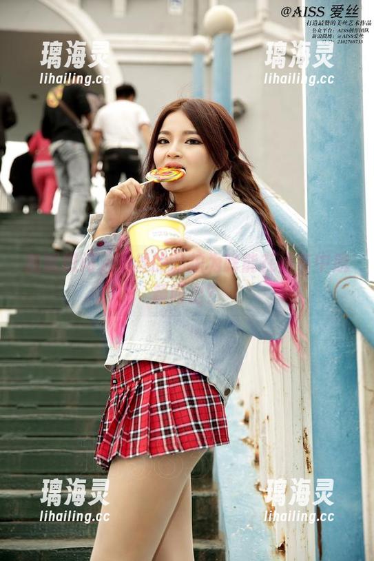 我就想问，爱丝的私拍为啥能在闹市中脱颖而出？