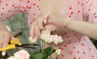 MFStar模范学院 – 李颖煊baby最新自拍：自信的模样，难得一见的图集