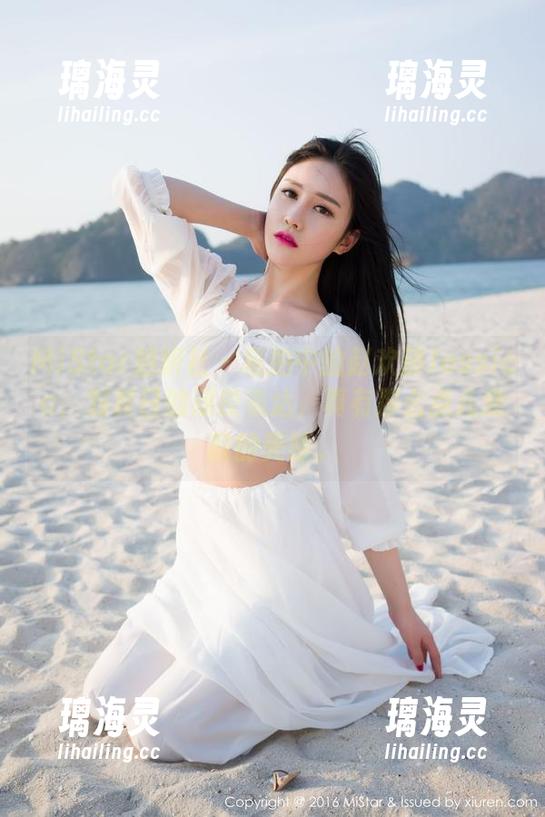 MiStar魅妍社 - 私拍中的赵欢颜Jessica：对夏日的顽皮表达，真有那么点儿涣散的美感。
