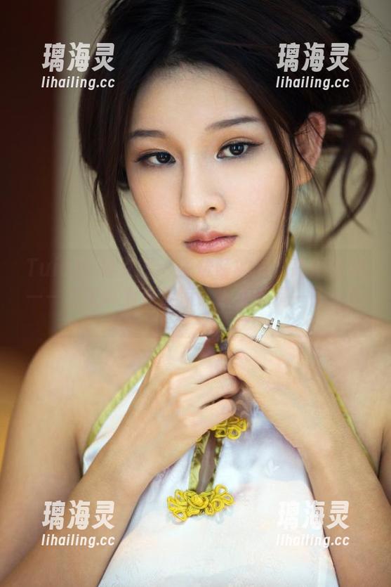 TuiGirl推女郎-王依萌 TuiGirl推女郎 - 王依萌的夏日高清合集——本来以为是清凉,结果却是一阵风趣。