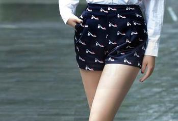 TuiGirl推女郎 – 王明明的旅拍合集！说实话，up主更新的图到底值得点赞吗？