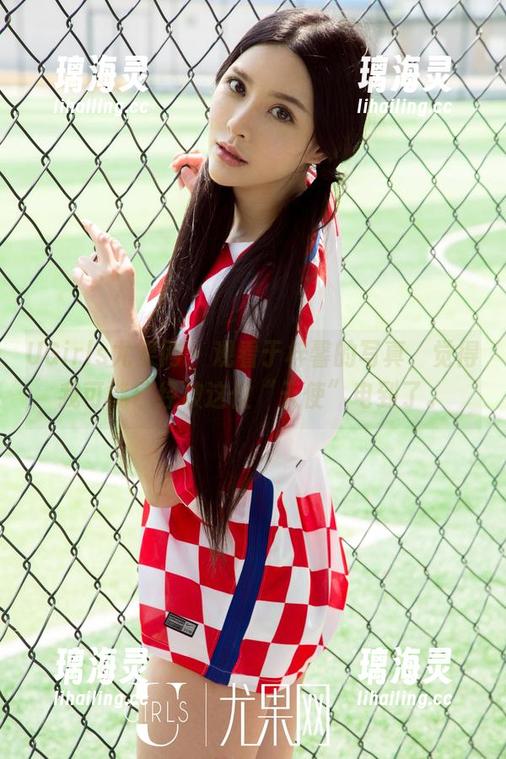 UGirls尤果网 - 观看于梓馨的写真，觉得我可能已经被这位“天使”电到了。