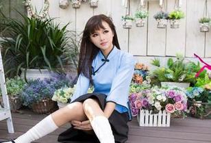 UGirls尤果网 – 在线看尤菲儿的温柔，原图就像一阵轻风拂过。