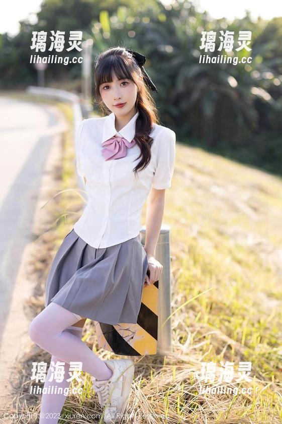 Xiuren秀人网-LindaLinda Xiuren秀人网 - LindaLinda的JK高清合集,分享个啥都顺带加点儿调皮的嘛。