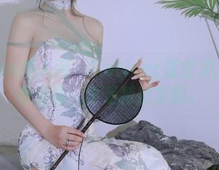 Xiuren秀人网 – Vetiver嘉宝贝儿：那种温柔，真是特别定制。
