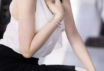 Xiuren秀人网 – 周慕汐fairy的毛衣逻辑，精选图片一出众人哑口无言。