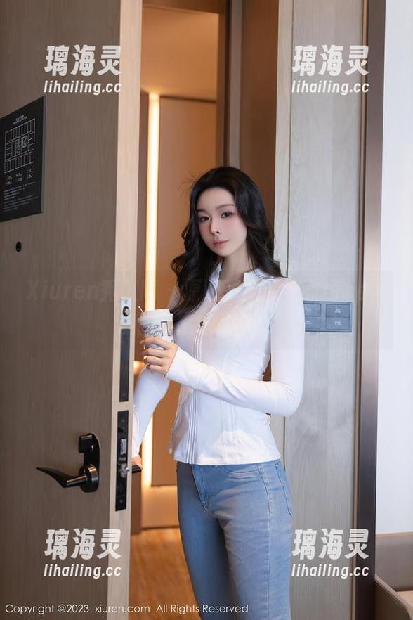 Xiuren秀人网 - 原图里的奈汐酱nice，旅拍小宇宙大乱斗！