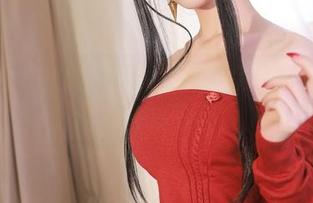 这套丝袜套图，aqua水淼亲自搭配，你还不快来下载？