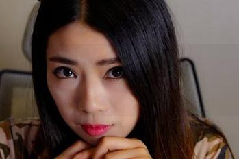 pans – 原图给到，李沫演绎修女气质，感觉她要上法庭了！