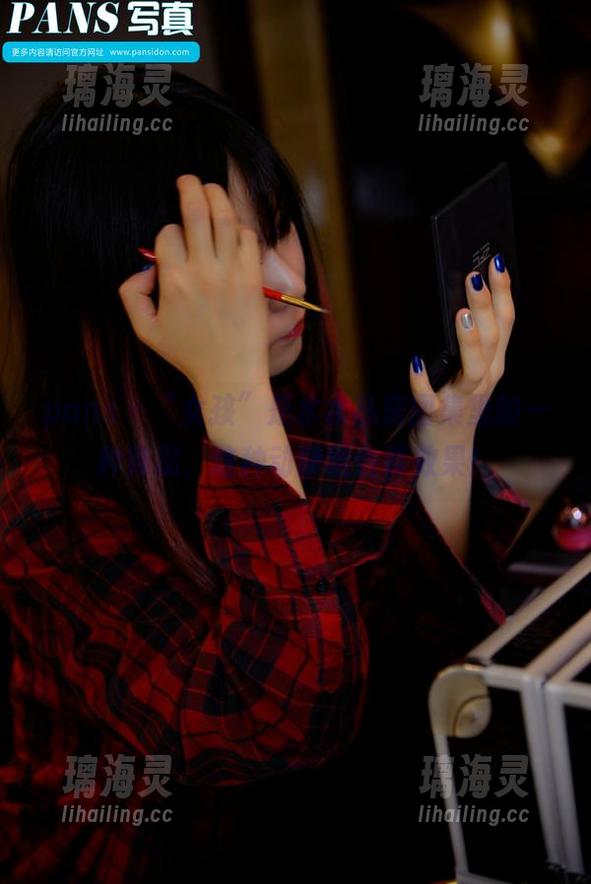 pans-水水 pans - “女孩”是水水私房图集里的一种隐忍,这种动静结合真效果!