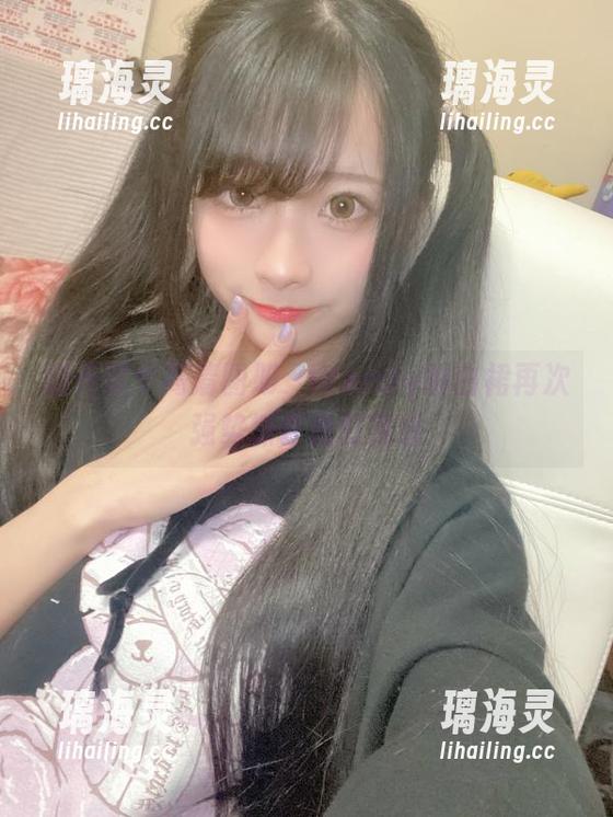 wendydydydy_酱油 翻开这个高清图册,Wendy的白裙再次强势抓住我的视线