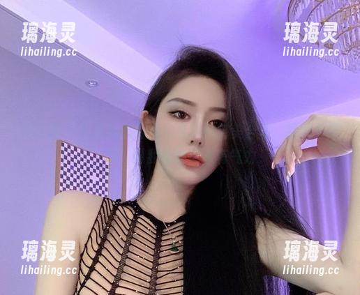 不爱笑的赛琳 微密圈 - 不爱笑的赛琳的嘉宾帖完美合集,图包虽然厚,可我看得真米有气力