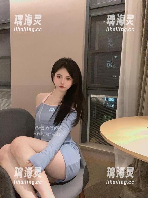 倦倦喵 看到倦倦喵的汉服,我只想问,下载和看的同时能不能避开这些美丽的干扰?