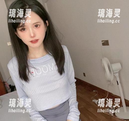 倦倦喵 看倦倦喵如何在最新写真集中,展现那份运动后的懒洋洋体操服大作为!