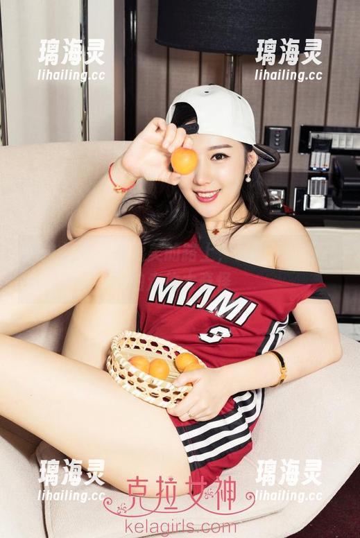 克拉女神-舒彤 克拉女神 - 在爱美的路上,舒彤的礼服私拍走位太奇怪