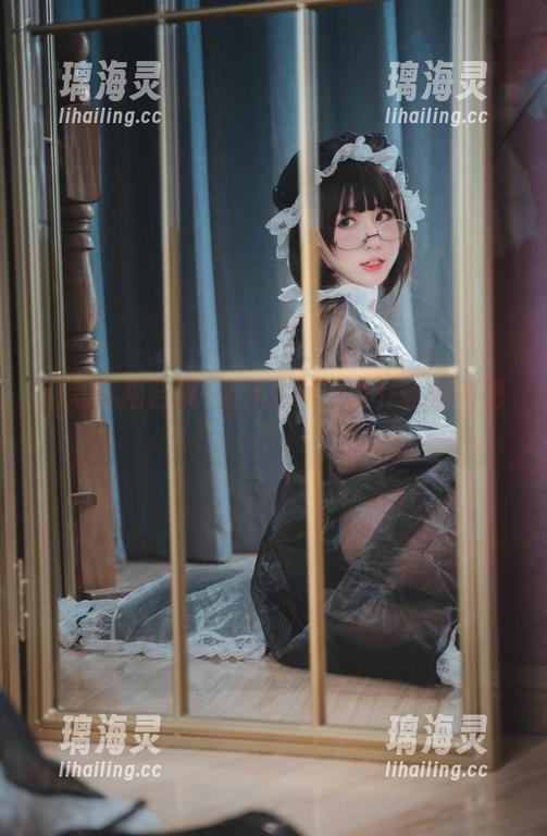 南鸽 南鸽私拍合集–该不会每个女仆都透明吧?