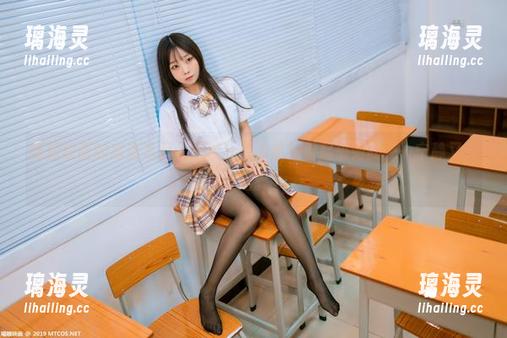 喵糖映画 喵糖映画的高清写真,居然让碧海航线看起来如此……宁静又纠结。