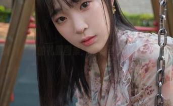姜仁卿(강인경)的礼服图集：没有圣光，但有你的光辉！