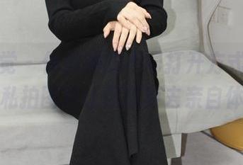 小众视觉 – 体操服的不同打开方式，小薯条的私拍图片让你想要去亲自体验。