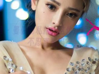 尤果网 – 曼曼的私拍：这体操服真的是…不忍直视吗？