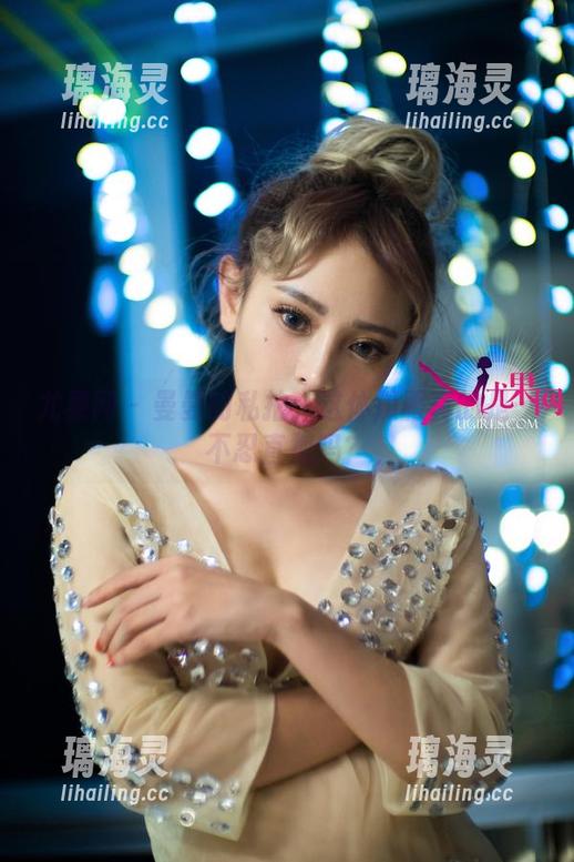 尤果网-曼曼 尤果网 - 曼曼的私拍:这体操服真的是…不忍直视吗?