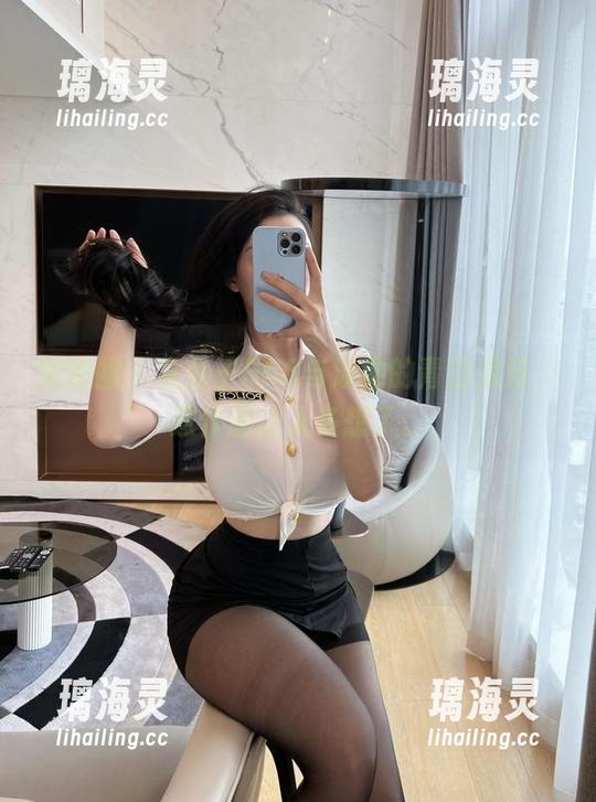 左公子666 微密圈 - 左公子666与泳池的青涩浪漫,这作品让人多想了。