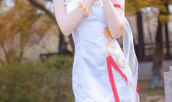 弥音音ww的作品，丽塔女仆的时刻让人懵逼又心动