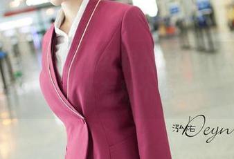 推女神 – 赵伊彤的红裙精选：不只是裙子，还有那个你