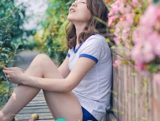 推女神 – 在线看赵伊彤，白丝在你眼前游走，资源多到不能自拔。