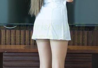 推女神 – 黄可christine的写真，连体衣与无圣光的完美融合（哦？）