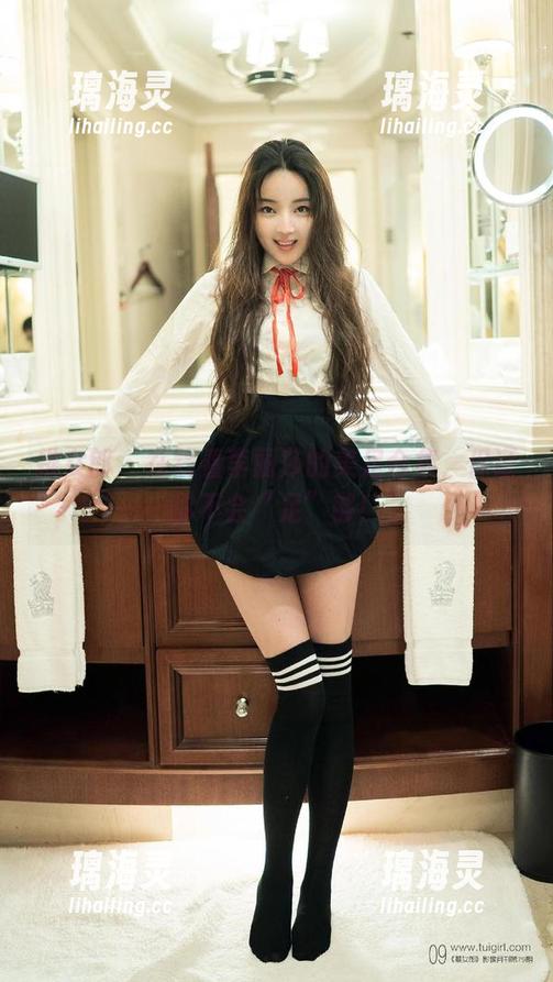 推女郎 - 在线看李丽莎的美足合集，保证你不会“足”够！