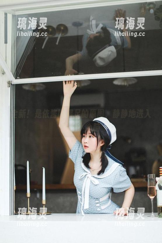 是依酱呀 全新!是依酱呀裸足的原图,静静地进入你的小心脑