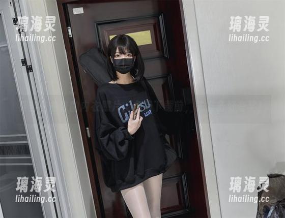 杏仁曲奇 看杏仁曲奇的内衣照片:免费下载前,先准备好夸奖!