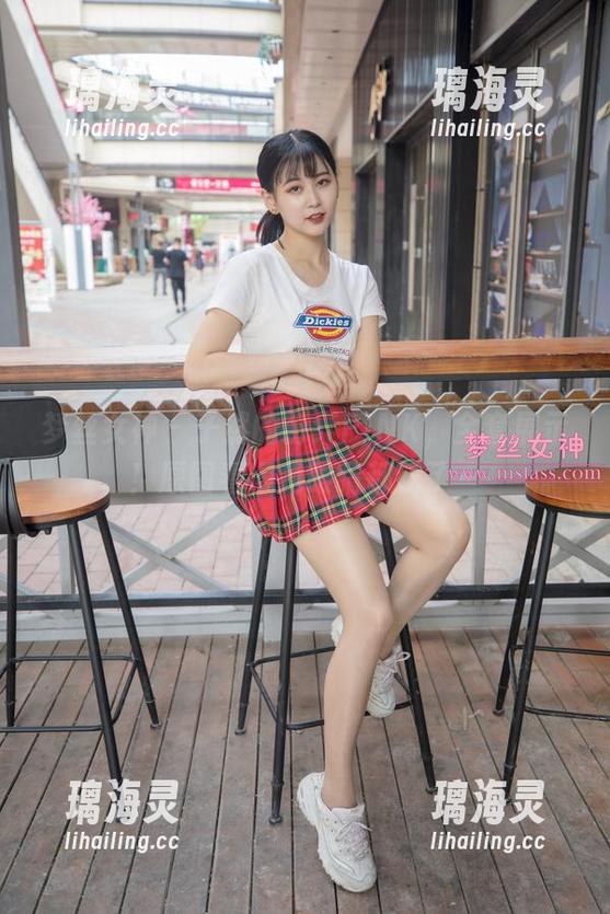 梦丝女神-子然 梦丝女神 - 子然的粉红PINK,全套展示!原图看得我眼睛都花了~