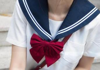 梦丝女神 – 每一张图片都在倾诉，璇璇的美腿就那么闪耀