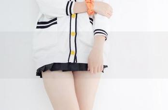 森萝财团 – 小七的“睡衣不睡觉”图库：这件衣服让她始终在梦里游荡