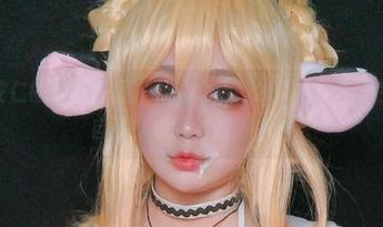 椒妮佐仁的加贺写真，看过之后，我决定放弃人生，把自己打包寄给西海岸！