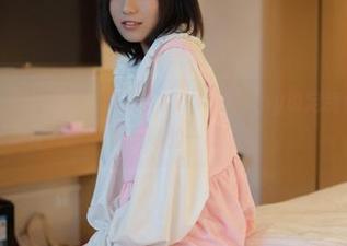 模范学院 – 户外不只是背景，NaNa_baby说定制作品可是认真玩味的一幕。