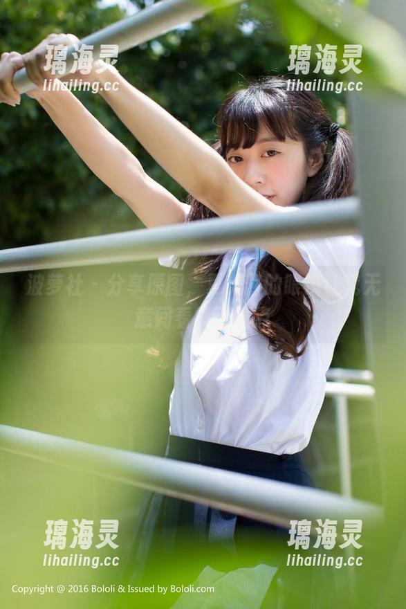 波萝社-夏美酱 波萝社 - 分享原图,夏美酱的眼镜让我无意间看错了重点