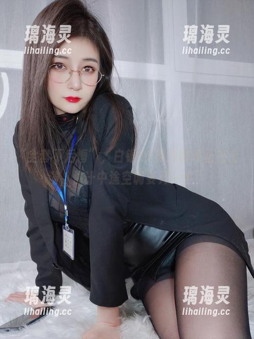 白银81 “全套不后悔”,白银81教授的课正在上演,估计中途空调要开一半!