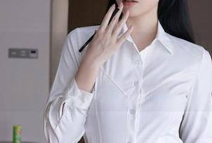 秀人网 – AngelaLee李玲的浴缸照片，网盘里还有高潮不？