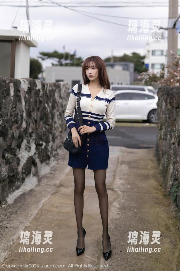 秀人网-林乐一 秀人网 - 少女与林乐一:那本写真集的分享时刻
