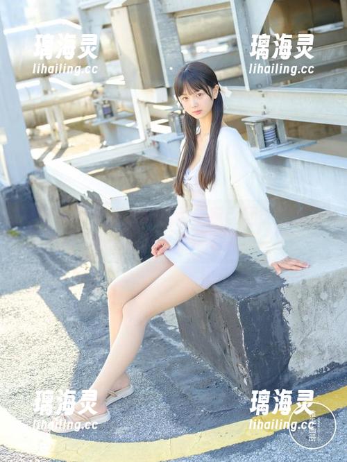 稚乖画册-生煎团团 稚乖画册 - 请收好这份生煎团团的空姐写真:上天也觉得有趣!
