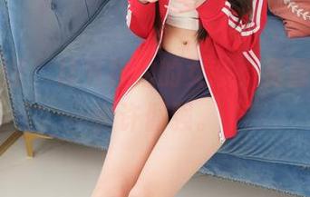 紧急企划 – 林书辞拍的女孩，资源里藏着些许倔强。