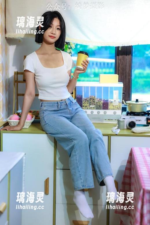 绮梦摄影-小莉 绮梦摄影 - 小莉这美脚...美图真是羡慕,想下载直接贴墙上了!