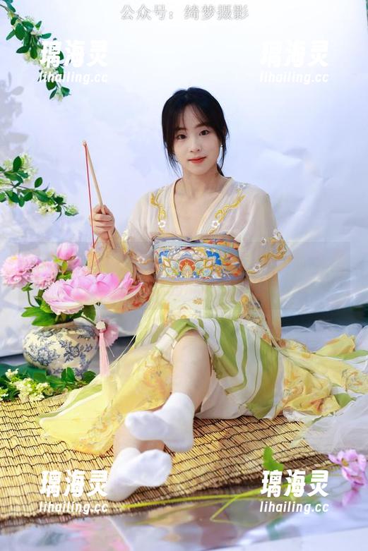 绮梦摄影-幼幼 绮梦摄影 - 幼幼的粉色在线:万一粉色是我灵魂的颜色呢?