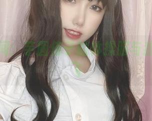 私拍时间：芋圆侑子的体操服与我一样放飞