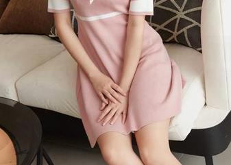 蜜桃社 – 想看桃乃香Tina的水手服作品？快！门票已经“售罄”，只剩下对着屏幕大哀嚎了。