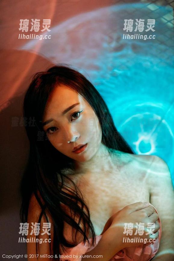 蜜桃社-温心怡 蜜桃社 - 高清的白丝自然靓丽,温心怡的壁纸,装饰了我整个屏幕!