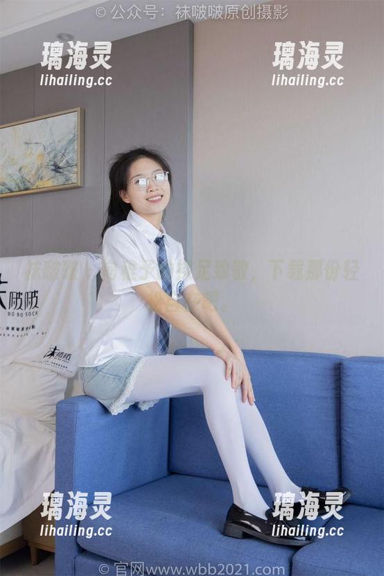 袜啵啵 - 向稚予的裸足致敬，下载那份轻松自在吧。